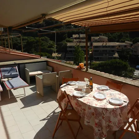 Giglio Rosa 4 N23 Apartment